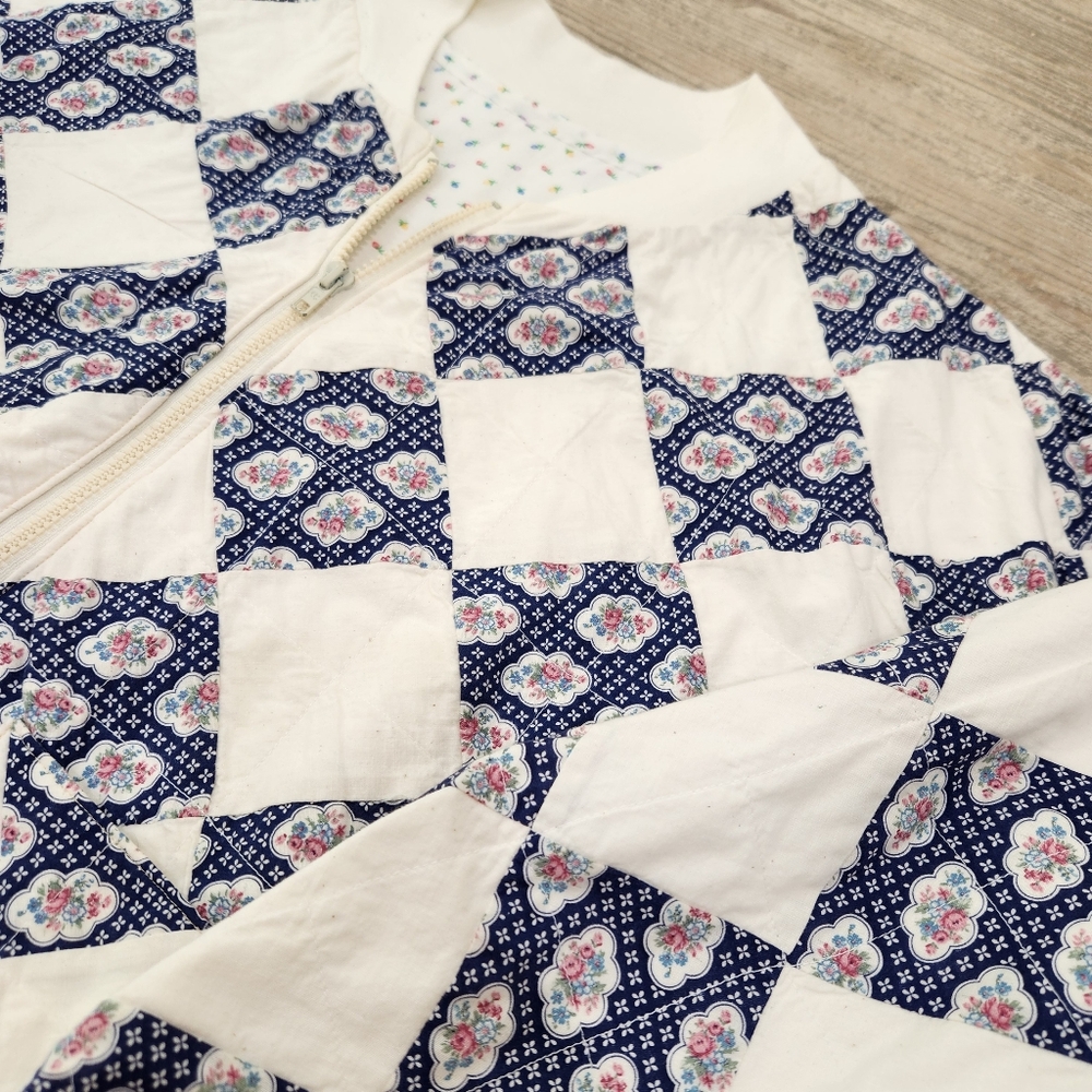 Handmade Quilt Jacket - Picture 5 of 8